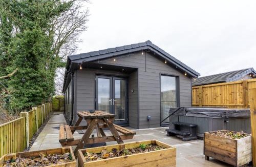 Burscough House | The Slipway Cabins with Hottub