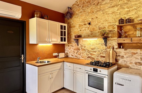 Villefranche-du-Perigord Cottage | The small sheepfold in the Perigord