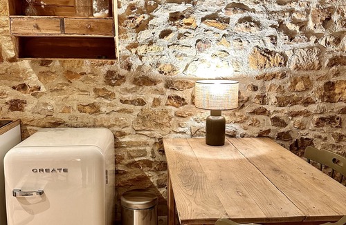 Villefranche-du-Perigord Cottage | The small sheepfold in the Perigord