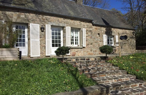 Villedieu-les-Poeles House | - THE SMALL HAMELIERE-