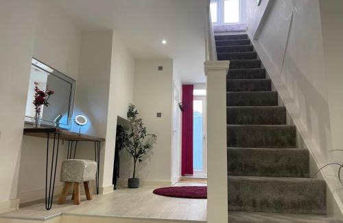 Royal Tunbridge Wells Apartment | The Snap Pad Boutique Apartment