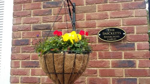 Ludlow House | The Snicketts