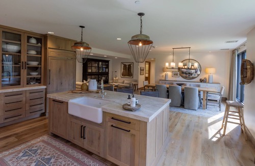 Salt Lake Mountain Resorts Cabin | The Snowpine Lodge