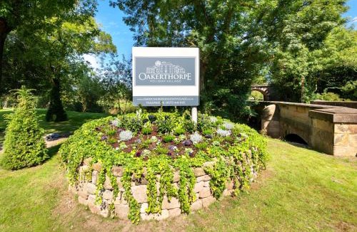 Alfreton House | The Snug