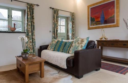 Grampound House | The Snuggery