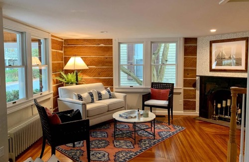 St. Michaels Bed & Breakfast | The Snuggery Inn & Suites Sea Grass Room