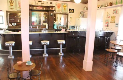 Morgan Mill Cottage | The Soda Shoppe-@ Rooms at The Oak Dale
