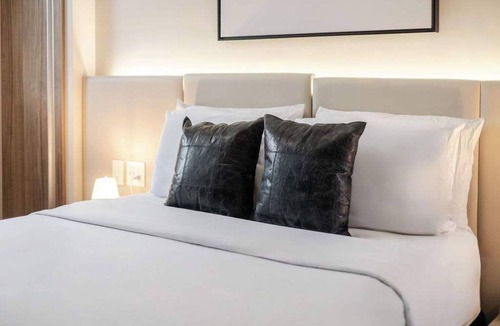 Gay Village Hotel | The Soft Queen – Downtown MTL