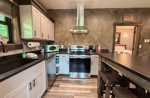 Whitefish House | The Solace by Bison Ridge Retreat