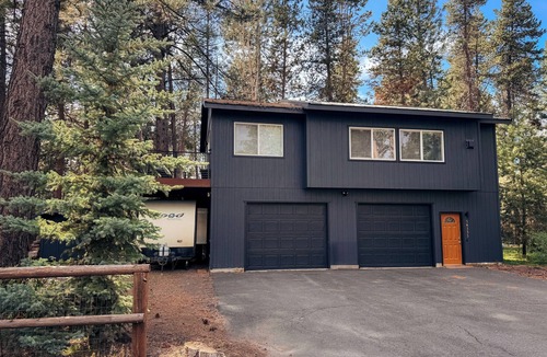 Three Rivers House | The Solar Loft near Sunriver