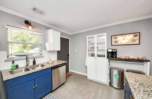 Foster Place House | The Soluna Cottage Su