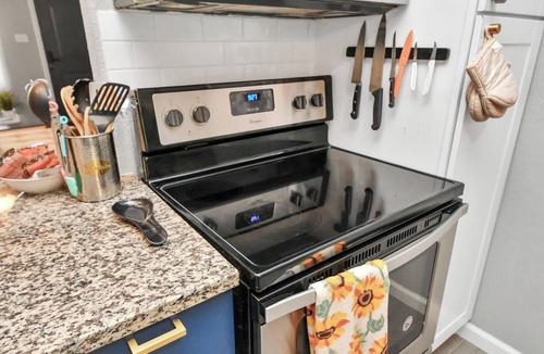 Foster Place House | The Soluna Cottage Su