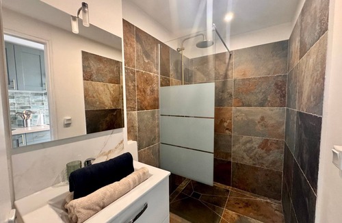 Eleu-dit-Leauwette Apartment | The Souchez riverbed