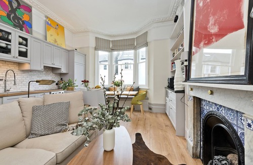 Nightingale Apartment | The Southern Scenester, by Veeve