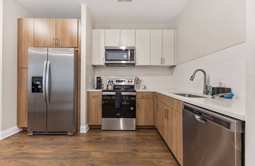 Eighth Avenue Apartment | The Southern Serenade Suite: 1-Bedroom 1-Bath with Pool! 1 mile from Broadway