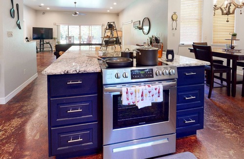 Paris House | The Southern Serenity Retreat
