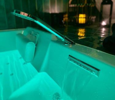 Saint-Maurice Apartment | The SPA - Voyage des sens