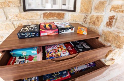 Broken Arrow House | The Space Place Family-Friendly Cosmic-Themed Getaway Near Attractions in Broken Arrow, Oklahoma