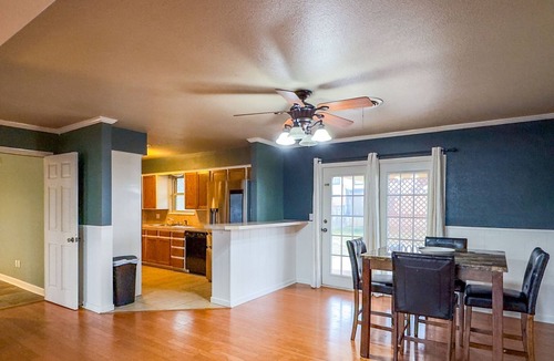 Burkburnett House | The Spacious Avocado | 4 Bed, 2 Bath