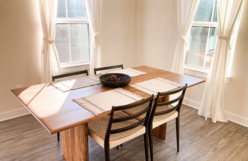 Chesapeake House | The Sparks Home! Relaxing Space + Lux Kitchen