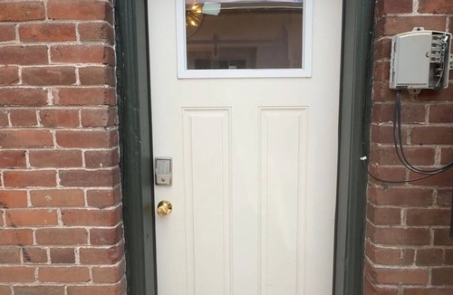 Lakeview Apartment | The Speakeasy Studio