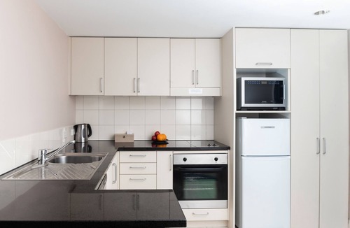 Takapuna Hotel | The Spencer Hotel by Castle