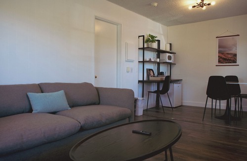 Manzanita Hotel | The Spinn