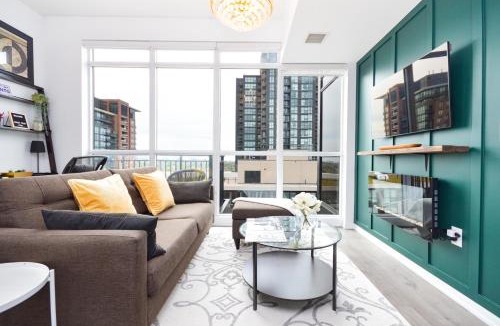 Lawrence Heights Apartment | The Splendid - Luxury 1BR Uptown Toronto