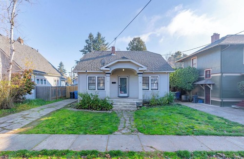 Northeast Neighbors House | The Spot! Close to everything