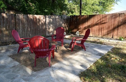 Belton House | The Spot in Belton Texas for family and fun