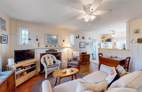 Harwich Port House | The Spray