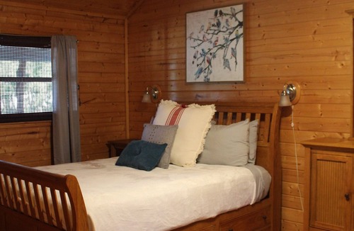Leakey Hotel | The Springs Retreat.