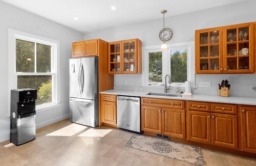 Owls Head House | The Spruces, Crescent Beach waterfront 5-bedroom