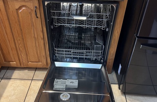 Happy Valley - Goose Bay House | The Squashberry Suite