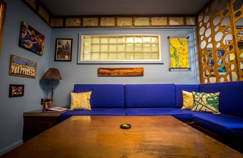 Clarksdale Apartment | The Squeeze Box : Rated #1 in 5 Stars ★ ★ ★ ★ by our guests