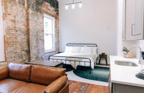 Frankfort Apartment | The St. Clair