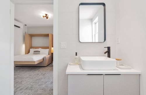Asbury Park Hotel | The St. Laurent: DBL DBL - Sleeps 4