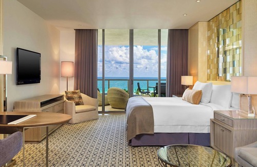Bal Harbour Hotel | The St. Regis Bal Harbour Resort