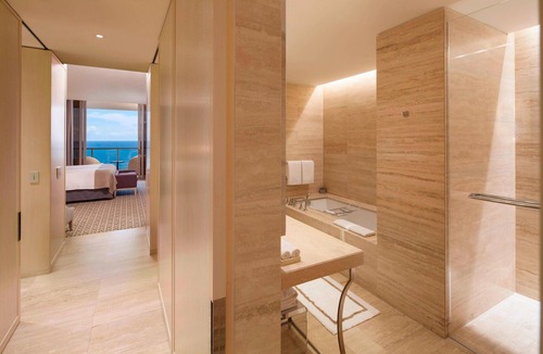 Bal Harbour Hotel | The St. Regis Bal Harbour Resort
