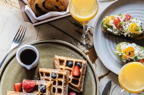 Financial District Hotel | The St. Regis Toronto