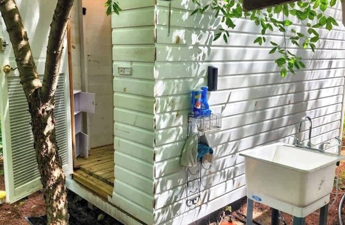 Brantingham House | The Stabbin Cabin Grant Island w/Boat, HotTub, Pet