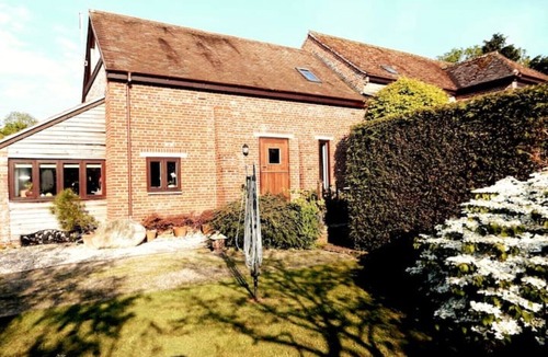 Holworth House | The Stable Barn - Luxury Spacious Open Plan Split Level Cottage for Two