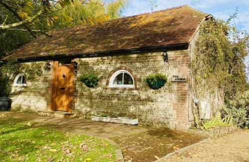 Hooe Apartment | The Stable - For A Unique Retreat