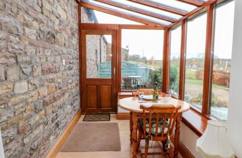 Wing House | The Stable