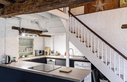 Colerne Cottage | The Stables at Daubeneys