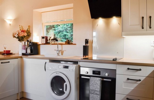 Great Hatfield Cottage | The Stables at Grange Barn