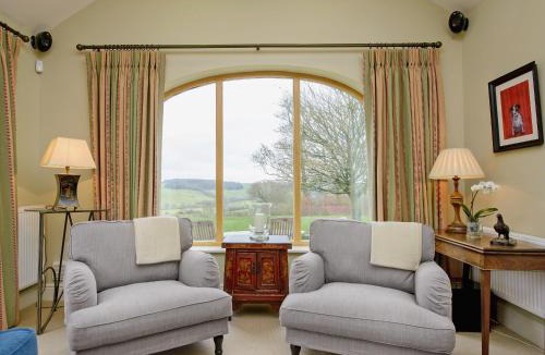 Litchborough House | The Stables At Weedon Hill Farm