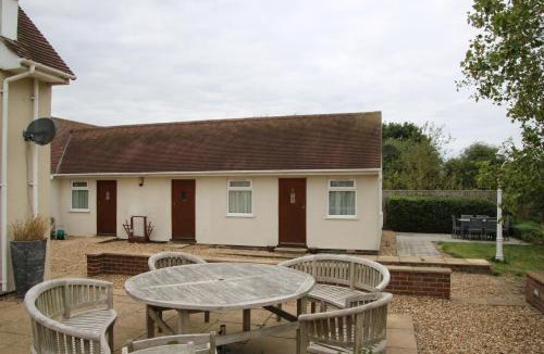 North Marston Bed & Breakfast | The Stables B&B @ Pear Tree Cottage