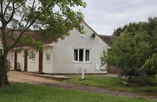 North Marston Bed & Breakfast | The Stables B&B @ Pear Tree Cottage