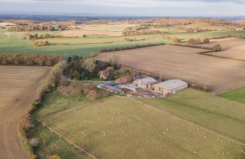 Bilting House | The Stables - beautiful converted stables